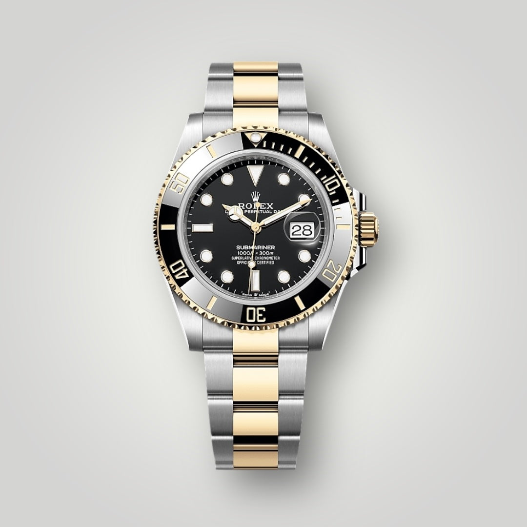 Rolex Submariner Date 41mm 126613LN Steel and Yellow Gold Black Dial ( 2023 )