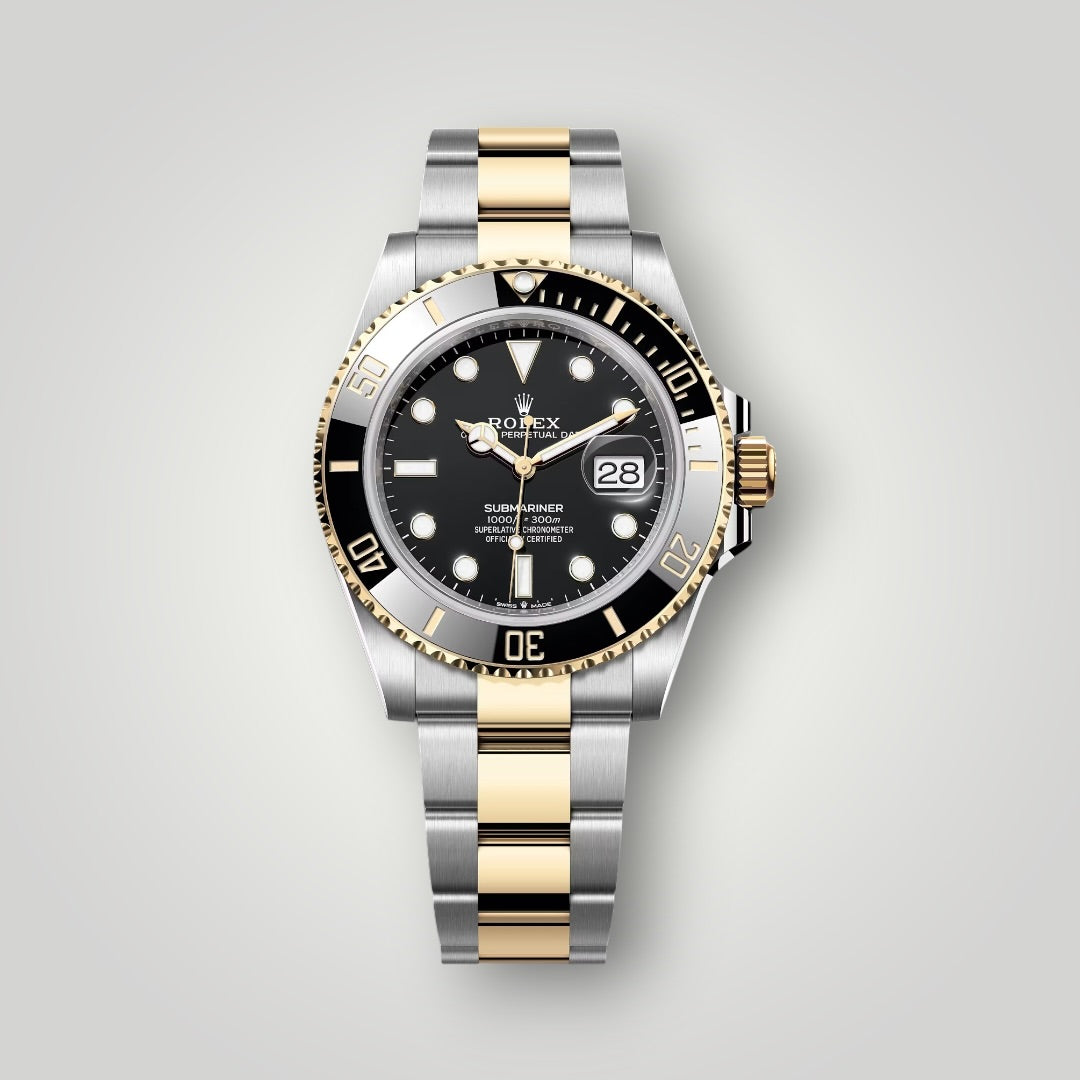 Rolex Submariner Date 41mm 126613LN Steel and Yellow Gold Black Dial ( 2023 )